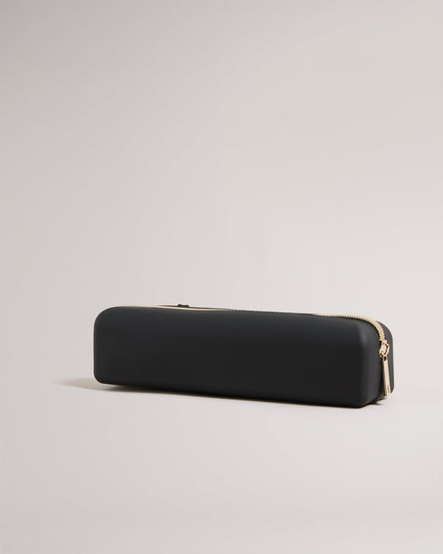 <P>Magnolia Silicone Brush Case</P>